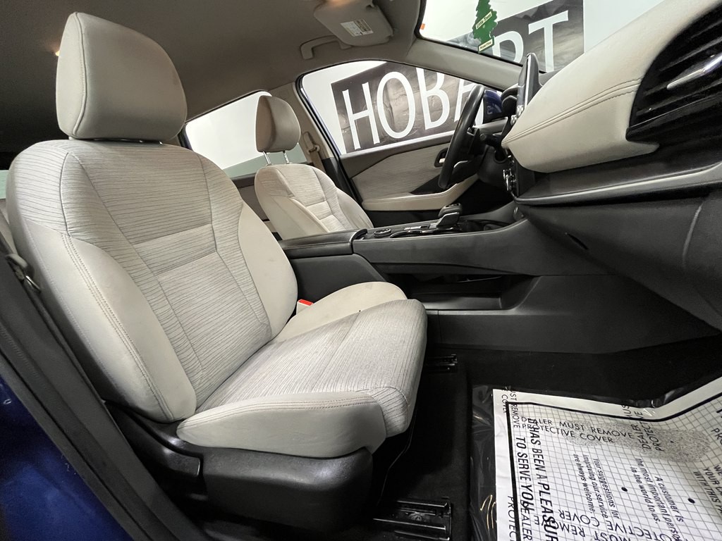 2021 Nissan Rogue Image 10