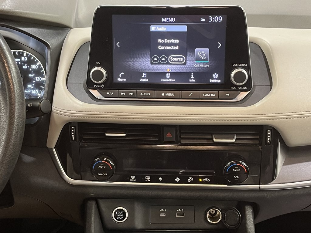 2021 Nissan Rogue Image 18