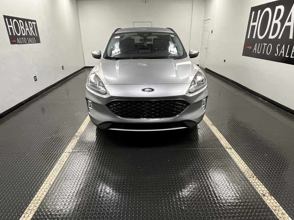 2021 Ford Escape Image 2