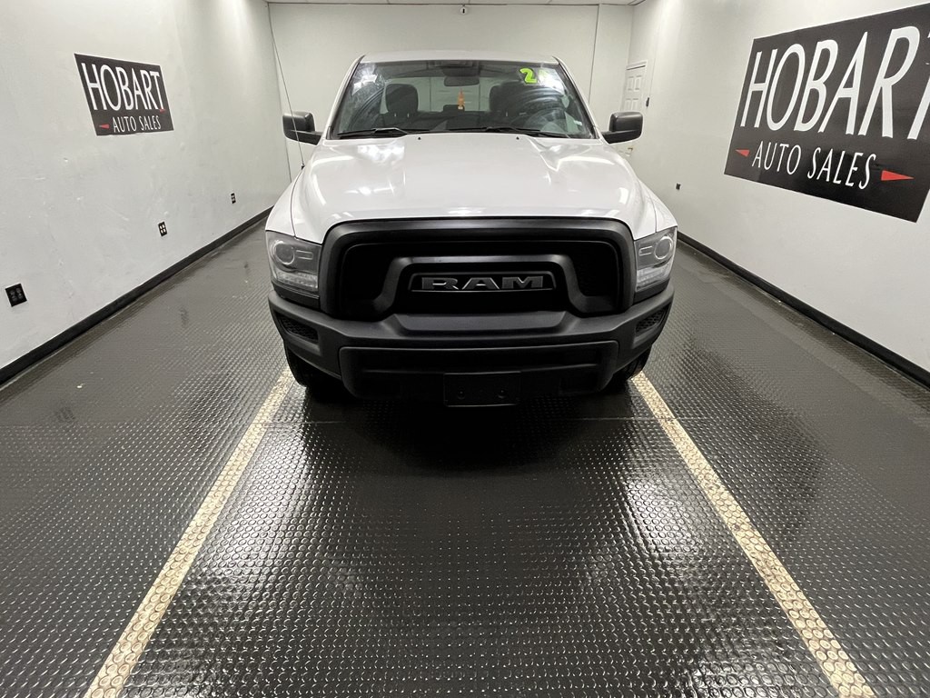 2024 RAM 1500 Image 2
