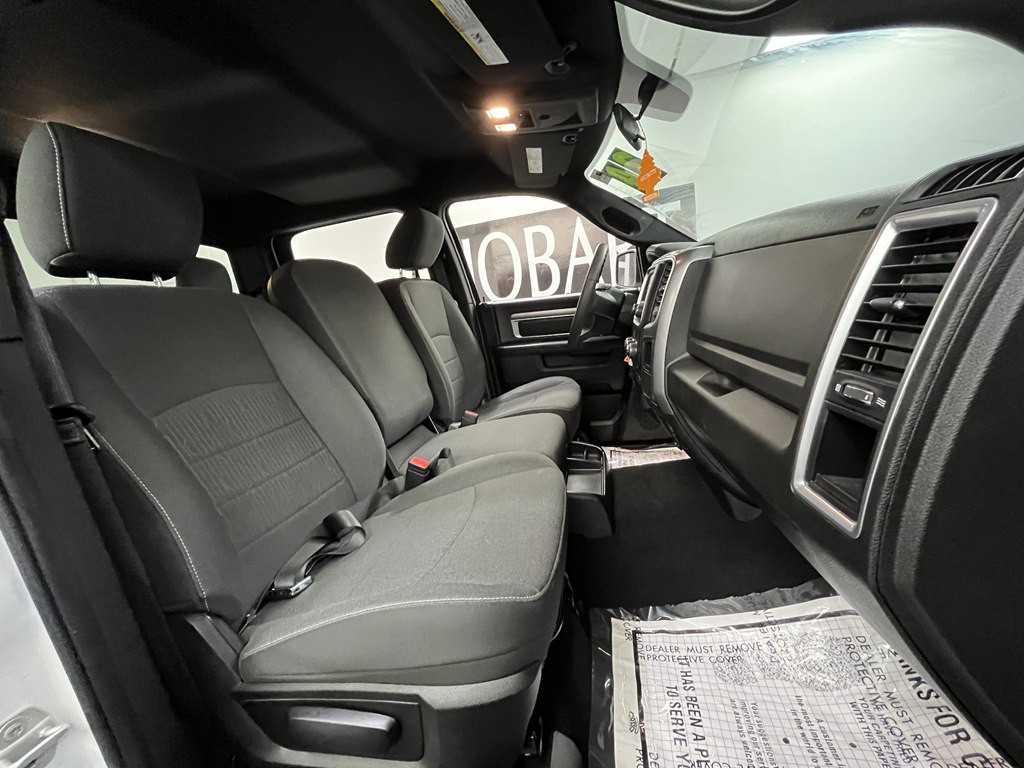 2024 RAM 1500 Image 11