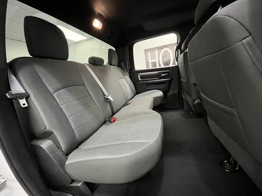 2024 RAM 1500 Image 17