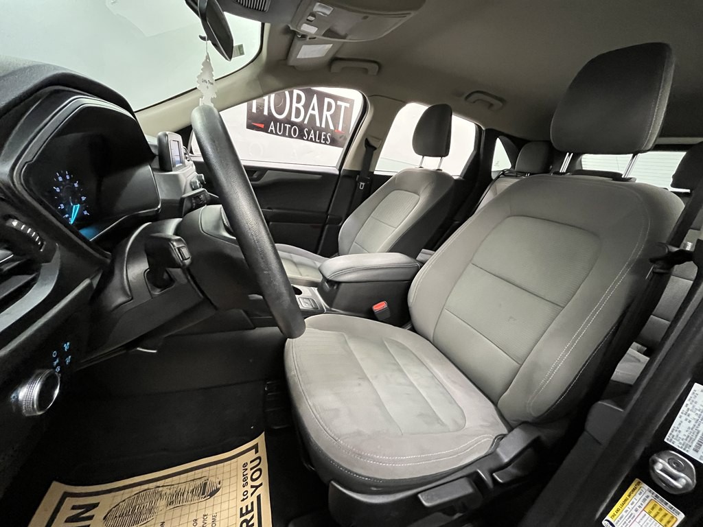 2020 Ford Escape Image 9