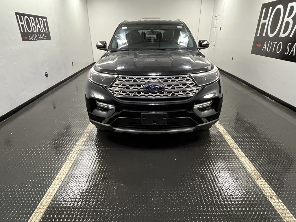 2023 Ford Explorer Image 2