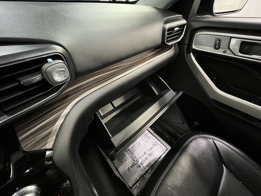 2023 Ford Explorer Image 21