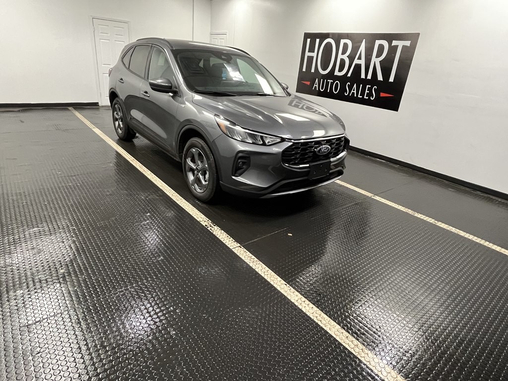 2025 Ford Escape Image 1