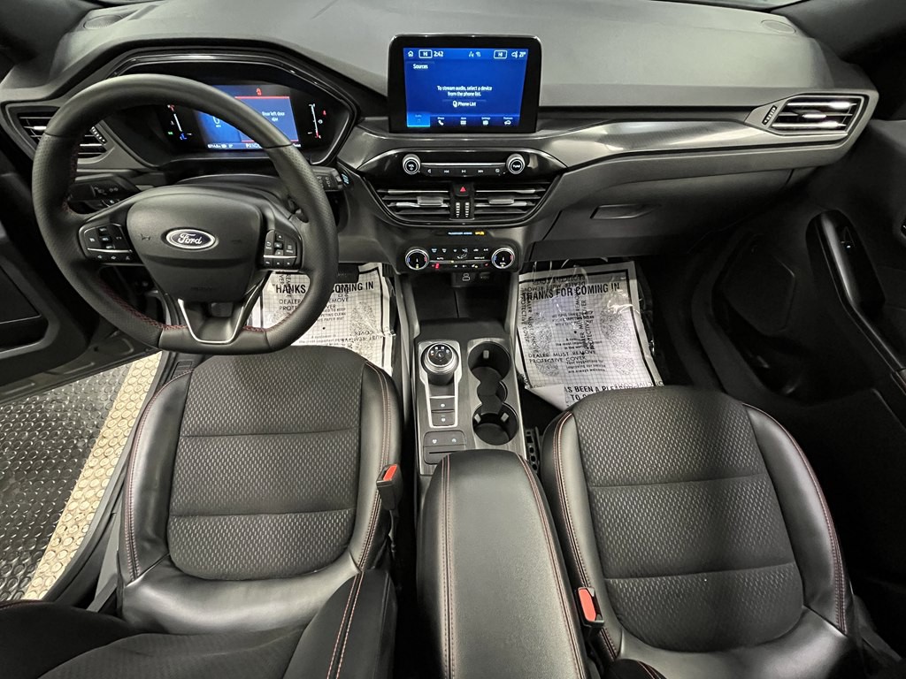 2025 Ford Escape Image 18