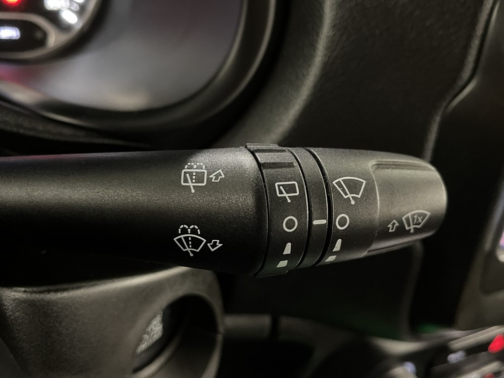 2020 Jeep Renegade Image 23