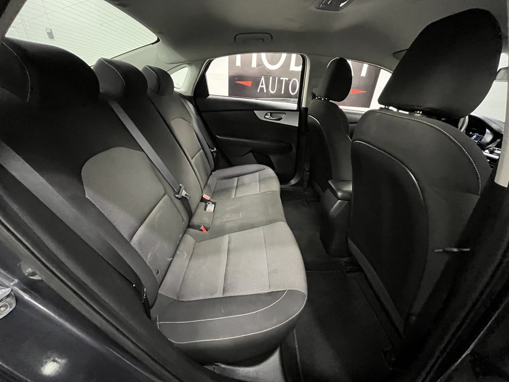 2023 Kia Forte Image 14