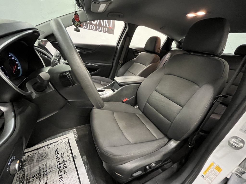 2025 Chevrolet Malibu Image 7