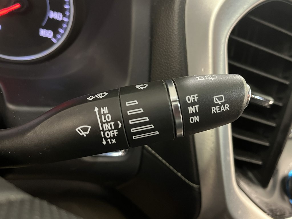 2022 GMC Acadia Image 25