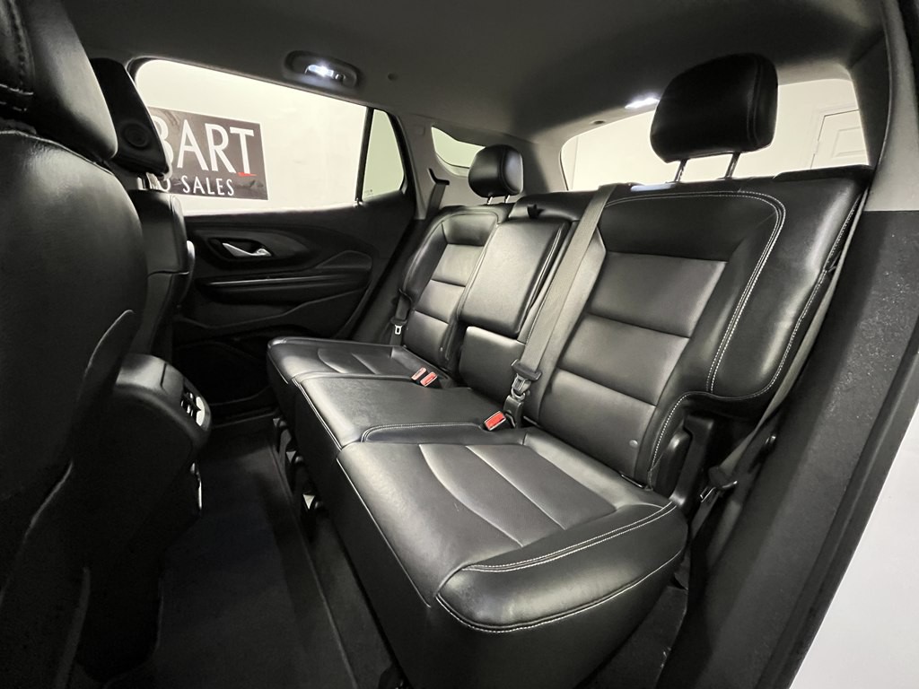 2023 GMC Terrain Image 12