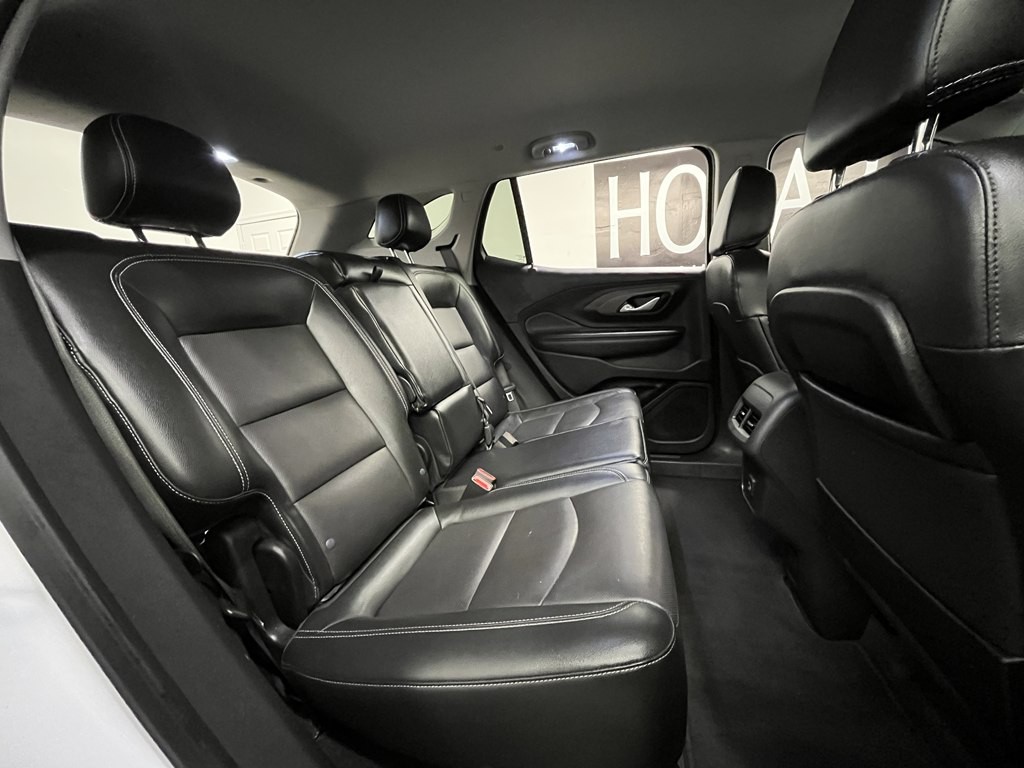 2023 GMC Terrain Image 17