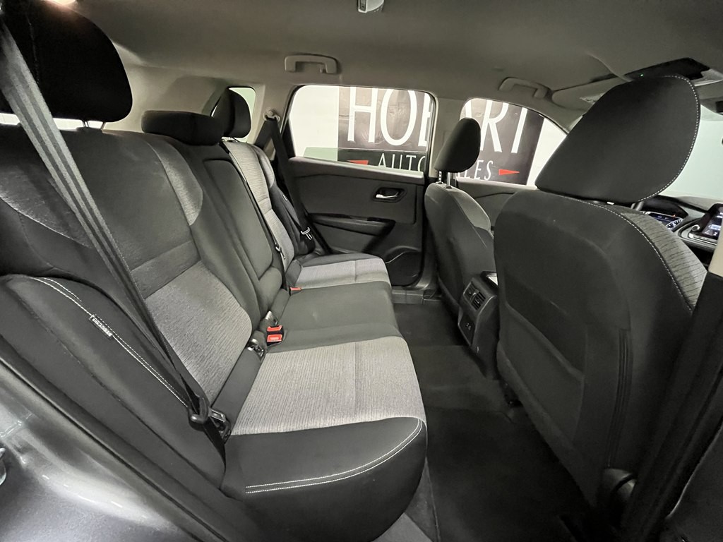 2023 Nissan Rogue Image 13