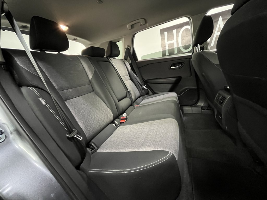 2023 Nissan Rogue Image 15