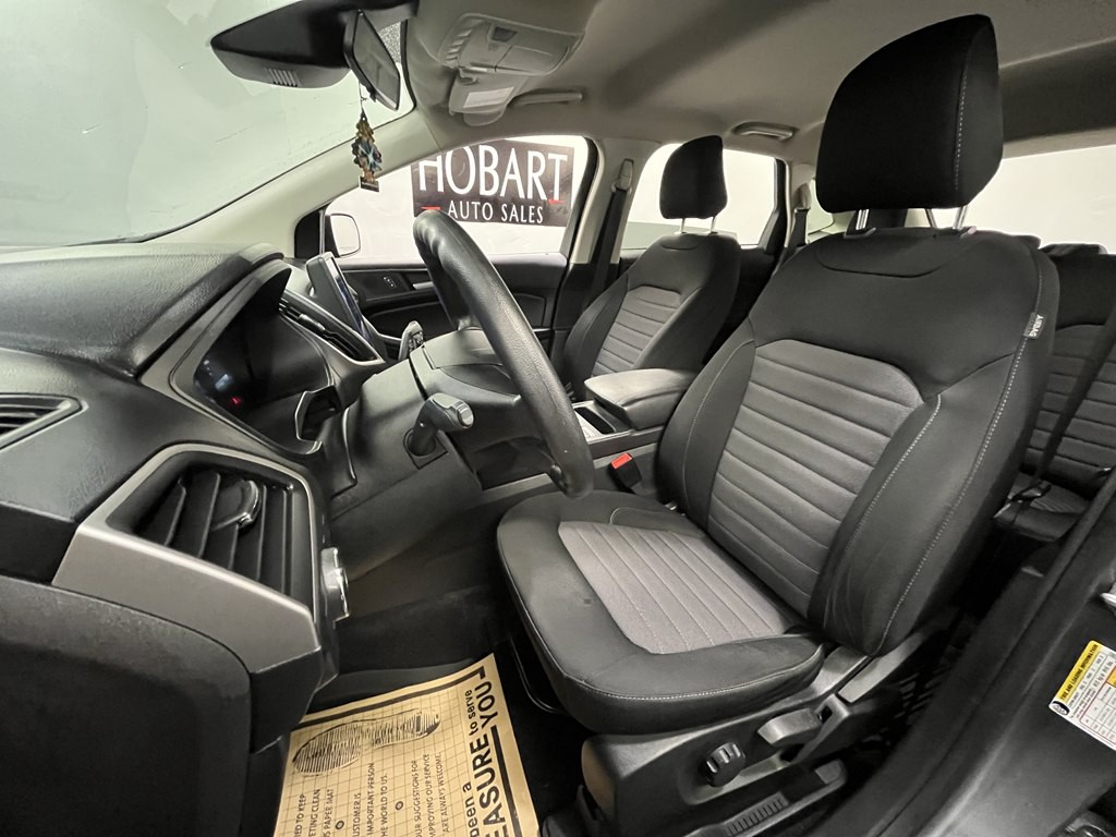 2022 Ford Edge Image 8