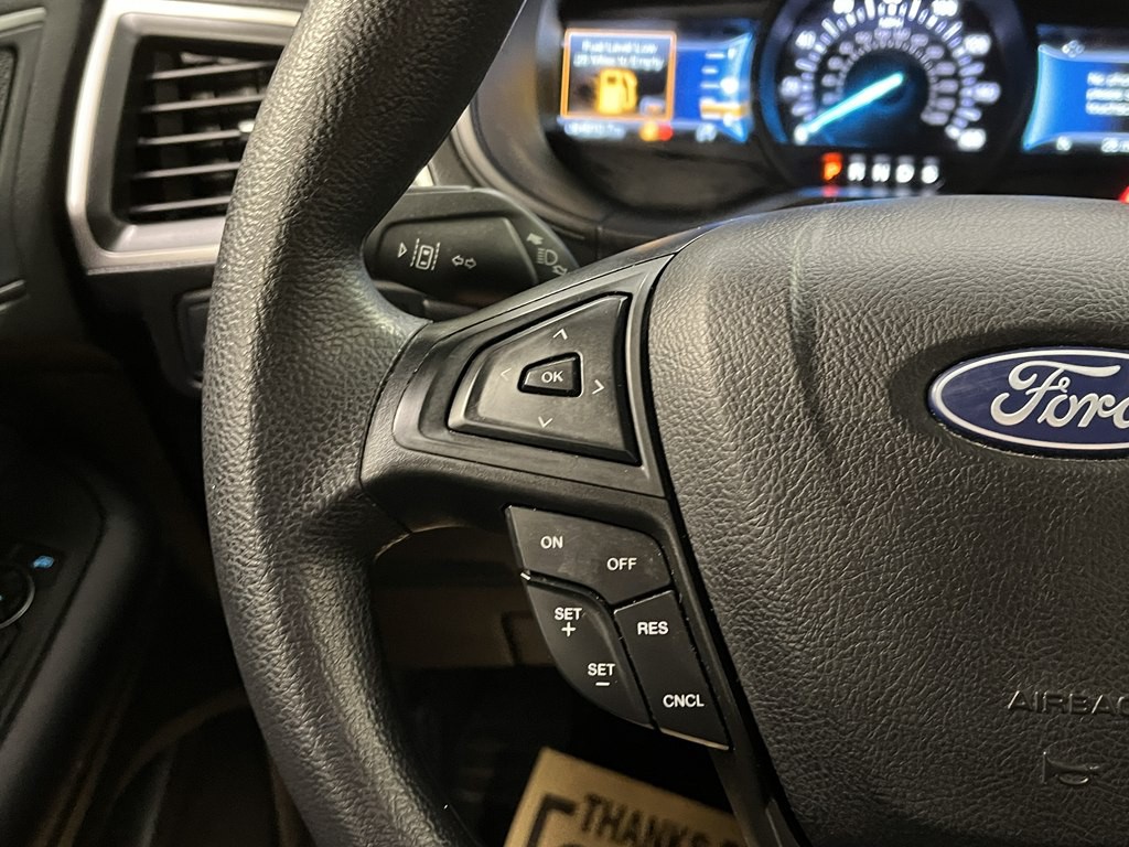 2022 Ford Edge Image 26