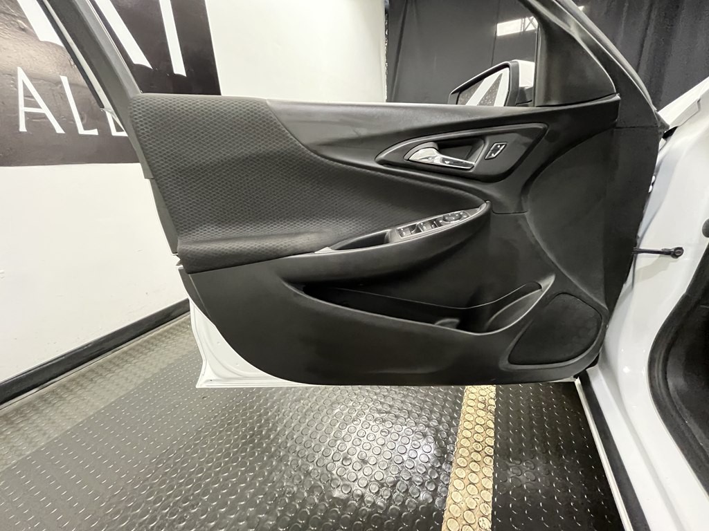 2024 Chevrolet Malibu Image 7