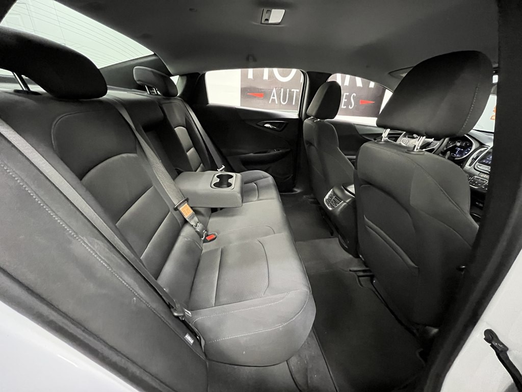 2024 Chevrolet Malibu Image 16