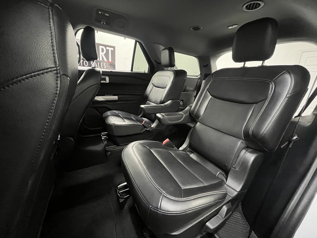 2023 Ford Explorer Image 13