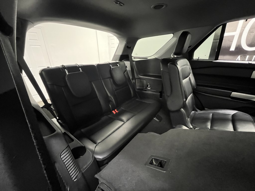 2023 Ford Explorer Image 17
