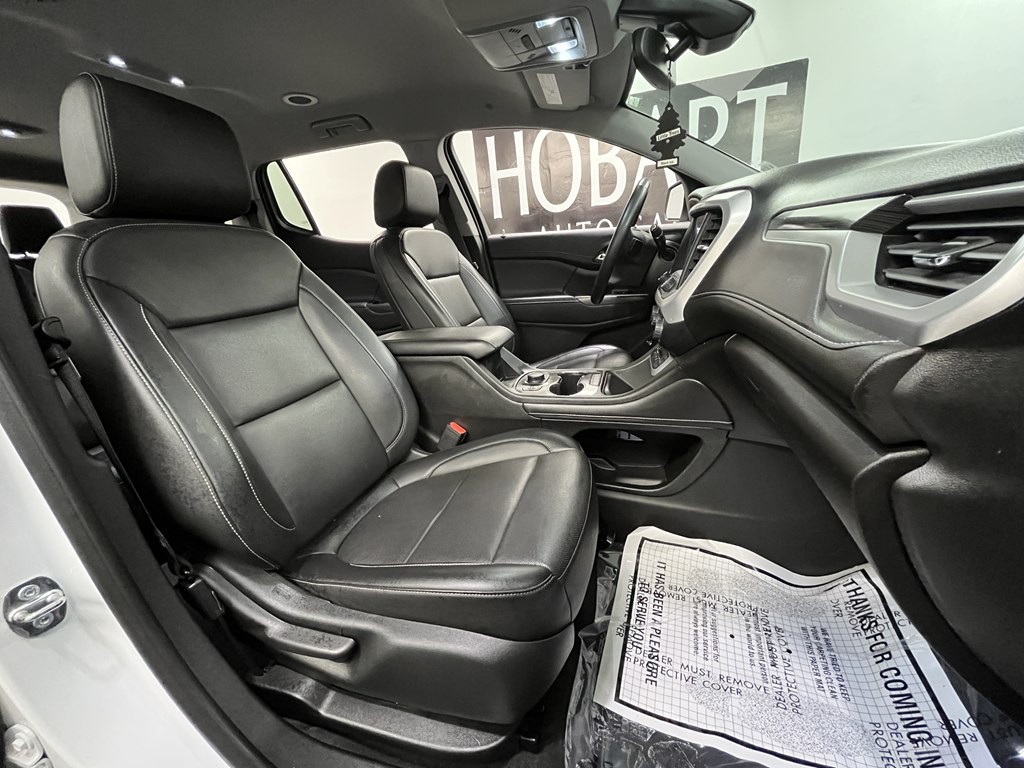 2023 GMC Acadia Image 10