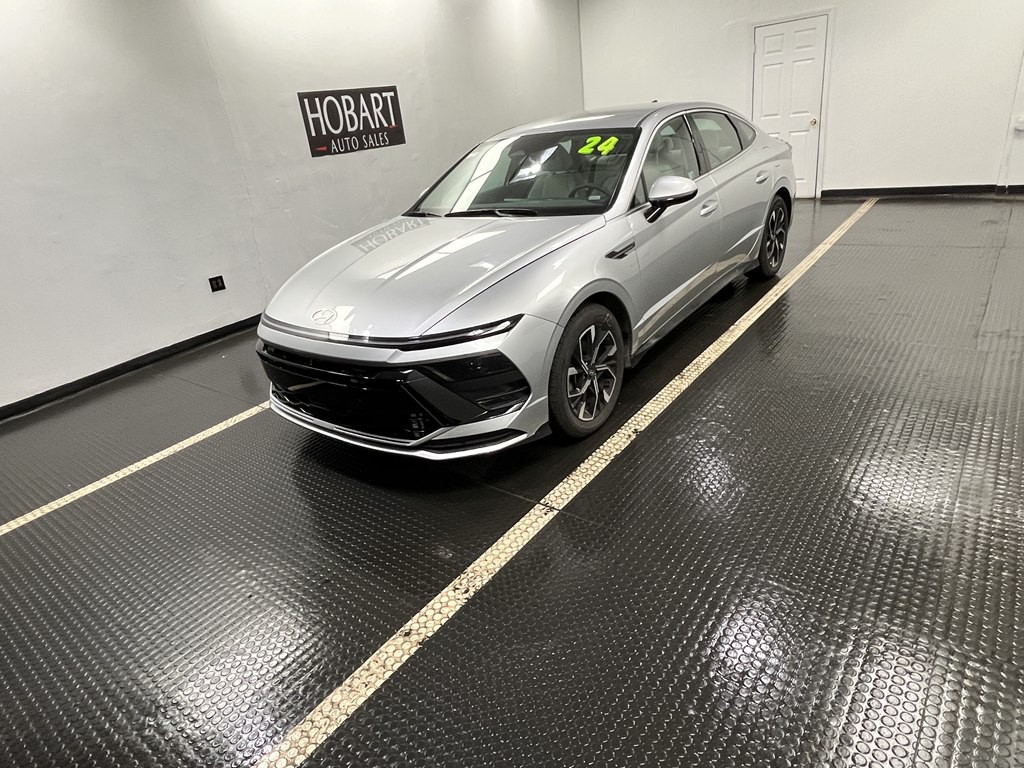 2024 Hyundai Sonata Image 3
