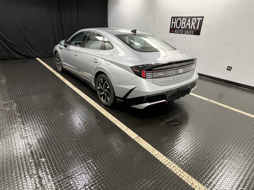2024 Hyundai Sonata Image 4