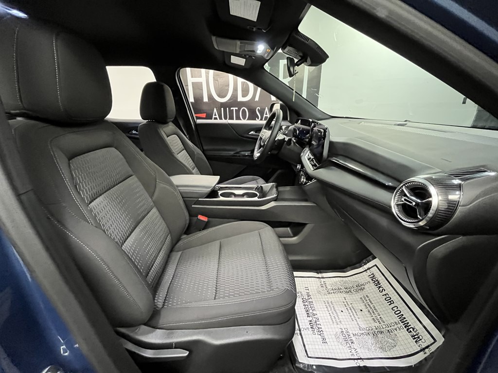 2025 Chevrolet Equinox Image 10