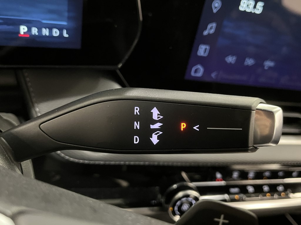 2025 Chevrolet Equinox Image 25