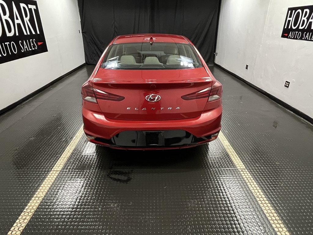 2020 Hyundai Elantra Image 5