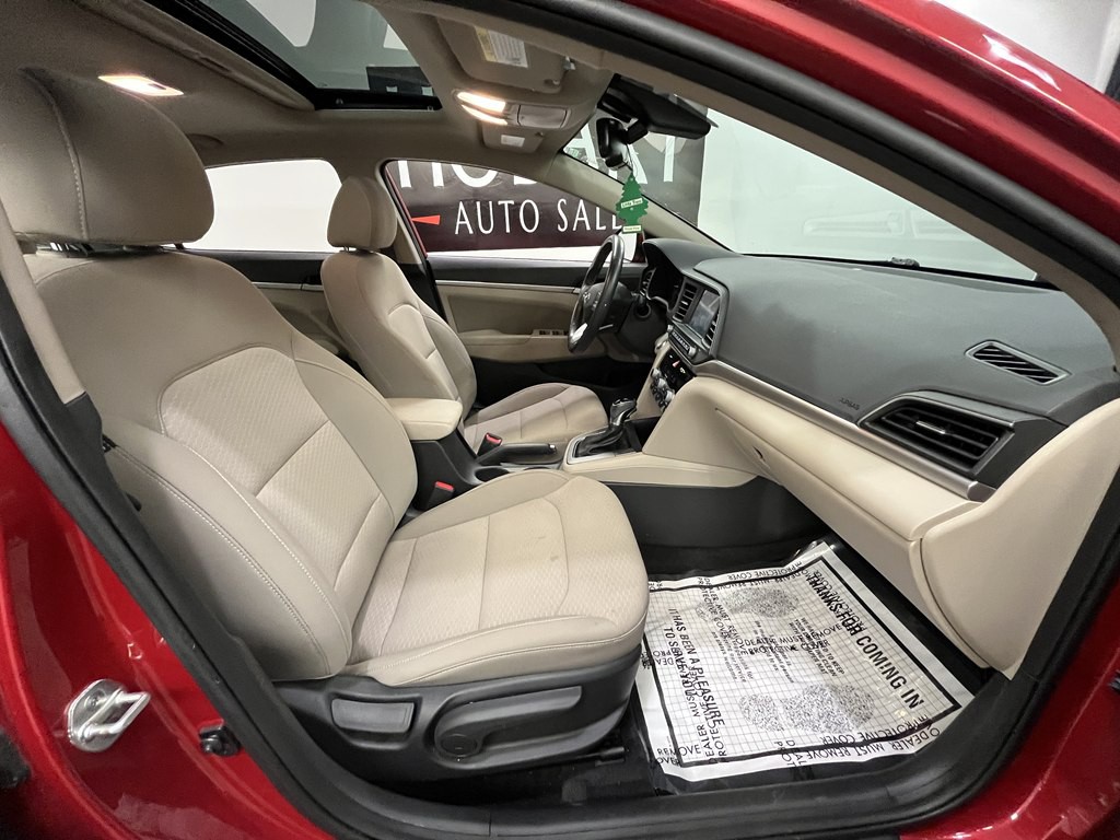 2020 Hyundai Elantra Image 9