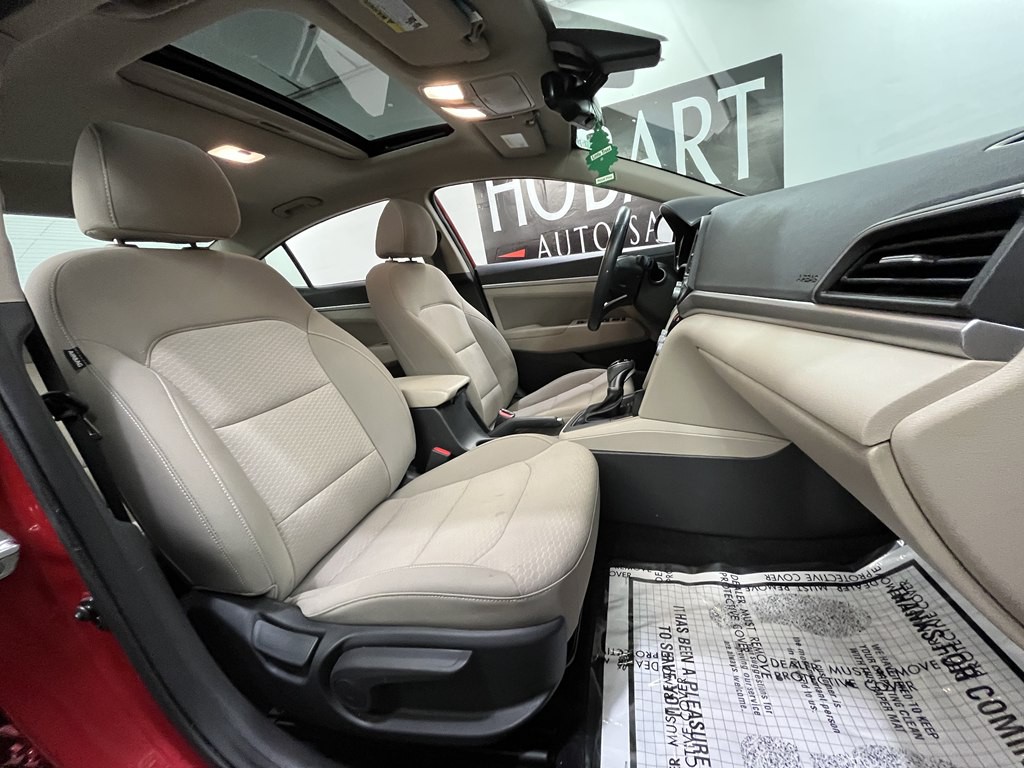 2020 Hyundai Elantra Image 10