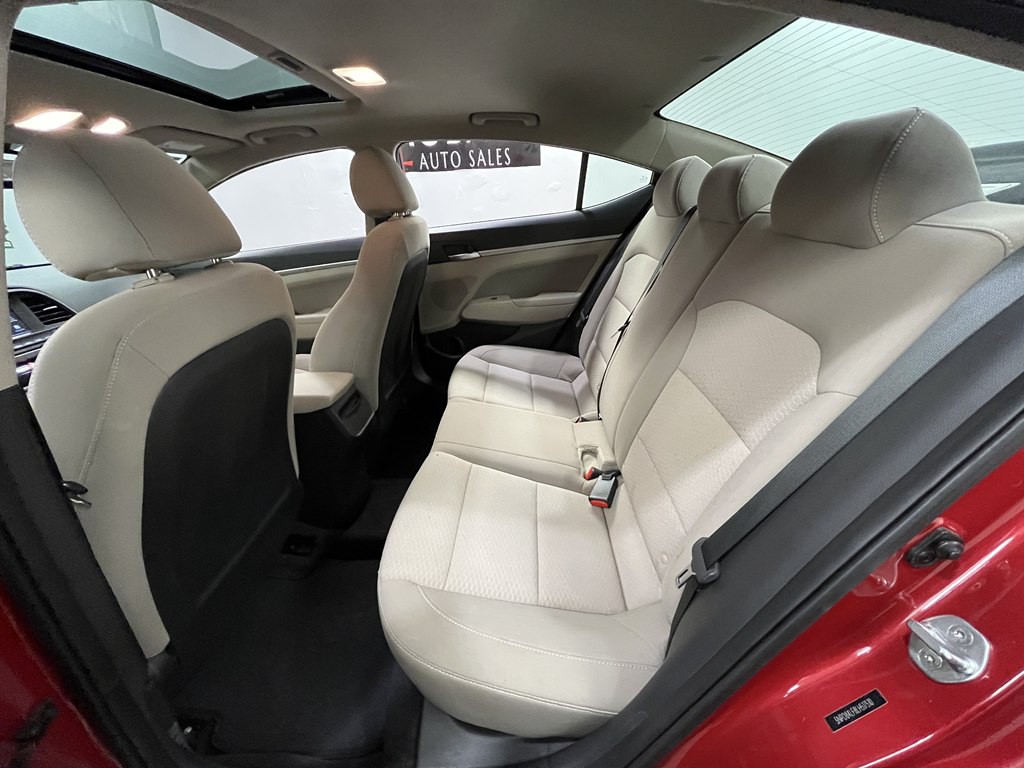 2020 Hyundai Elantra Image 11