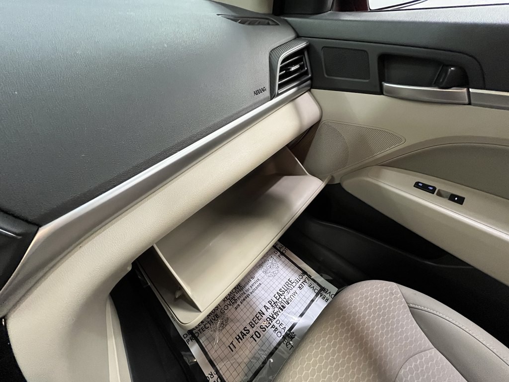 2020 Hyundai Elantra Image 19