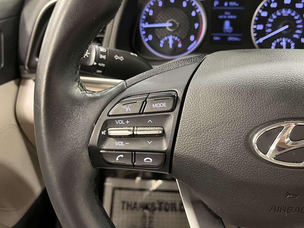 2020 Hyundai Elantra Image 24