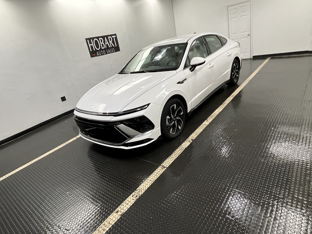 2025 Hyundai Sonata Image 3