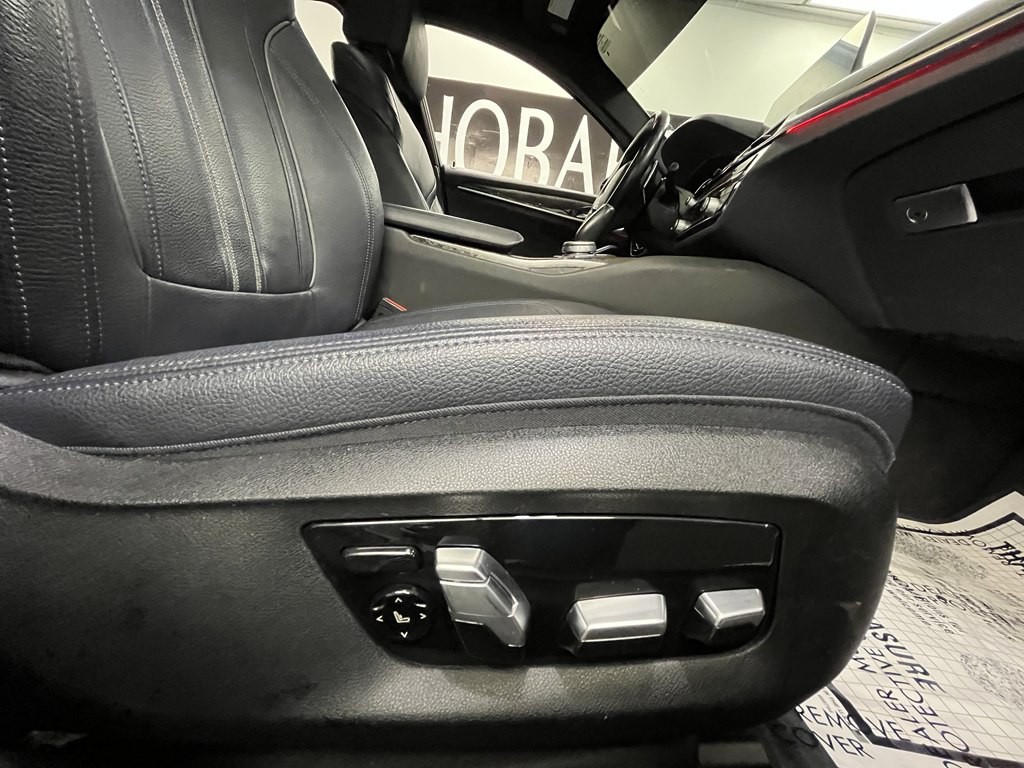 2018 BMW 5 Series Image 11