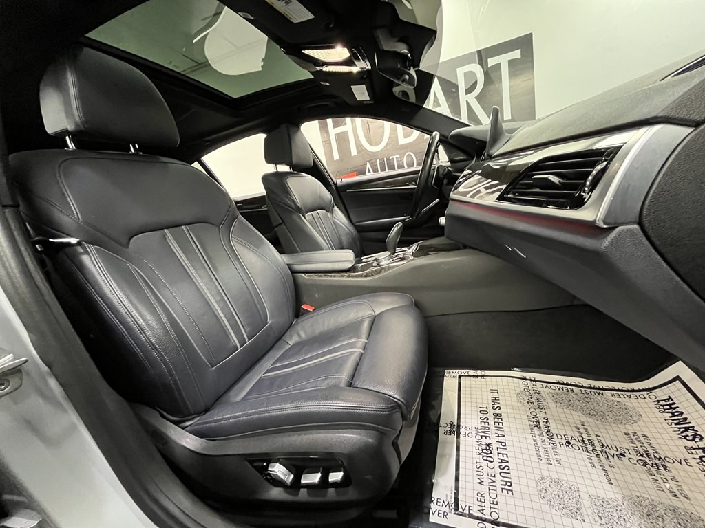 2018 BMW 5 Series Image 12