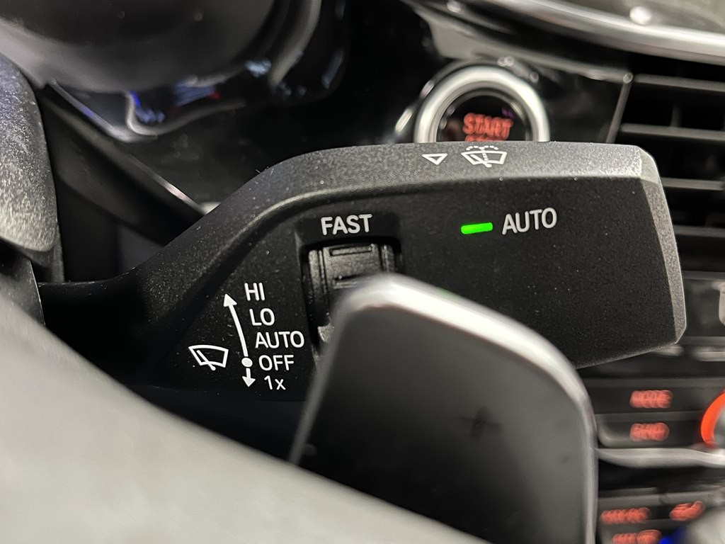 2018 BMW 5 Series Image 26