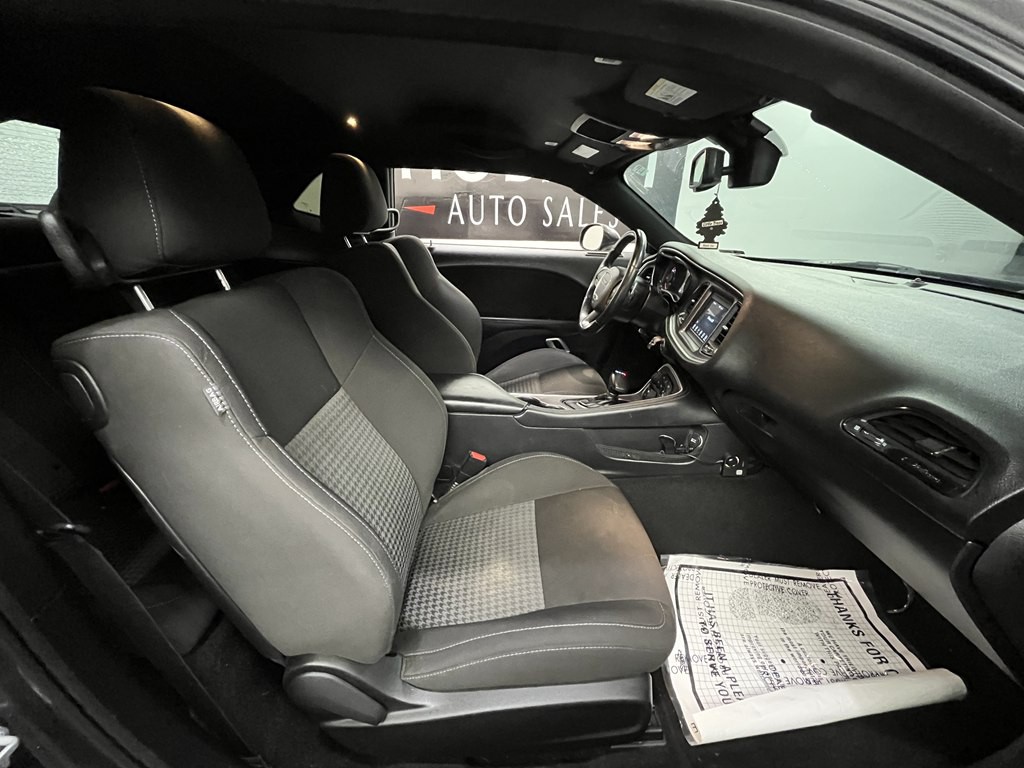 2020 Dodge Challenger Image 10