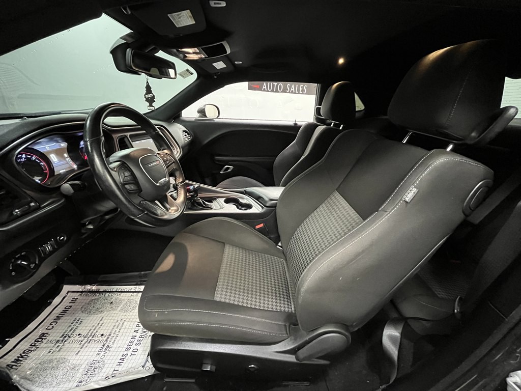 2020 Dodge Challenger Image 8