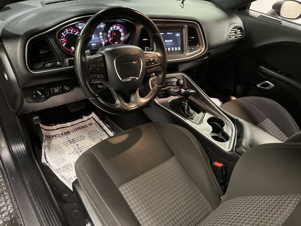 2020 Dodge Challenger Image 9