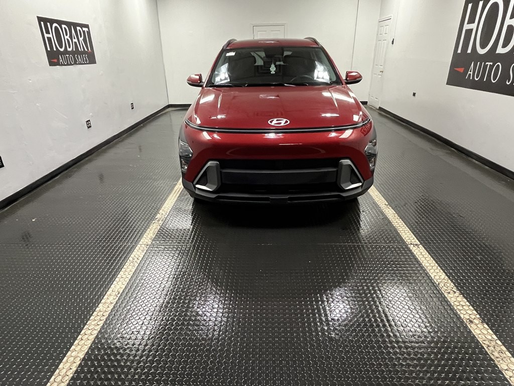 2025 Hyundai Kona Image 2