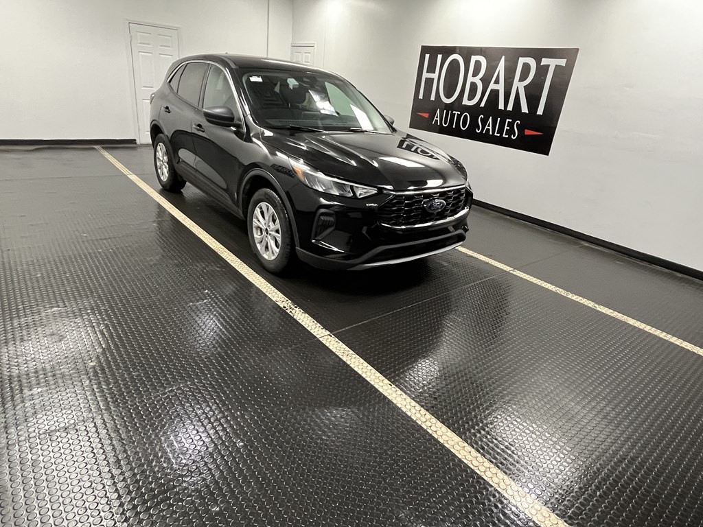 2024 Ford Escape Image 1