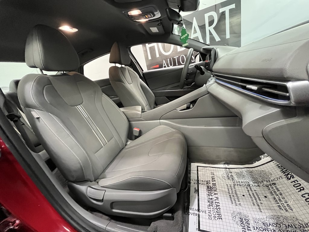 2024 Hyundai Elantra Image 10