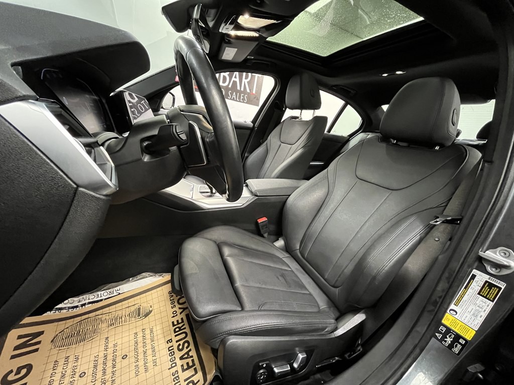 2021 BMW 3 Series Image 8