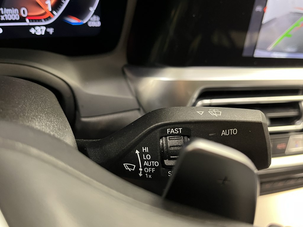 2021 BMW 3 Series Image 26