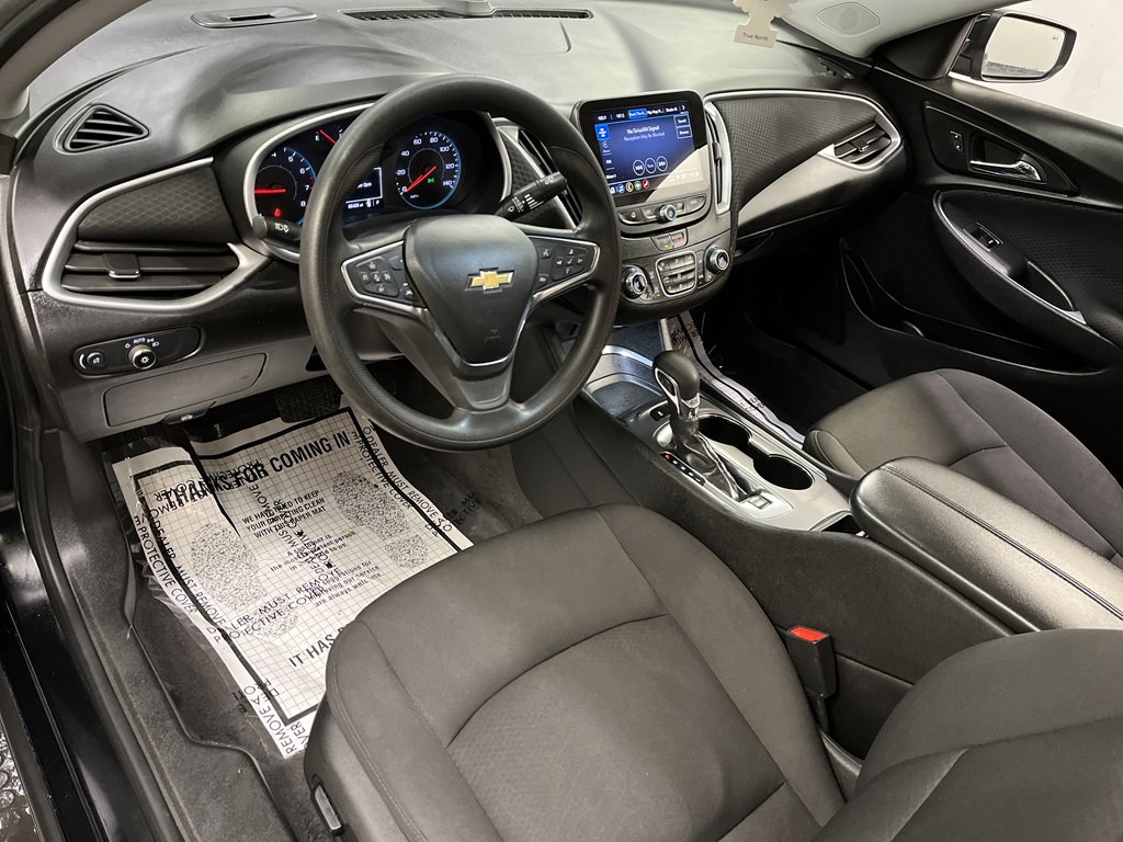 2023 Chevrolet Malibu Image 9