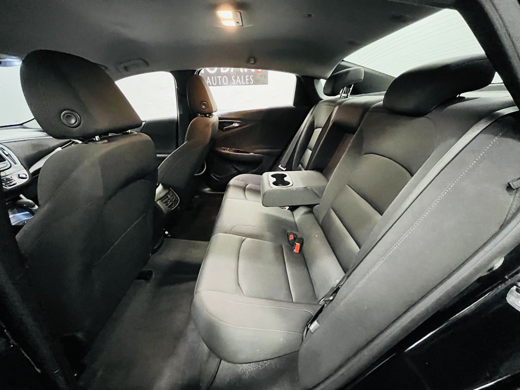 2023 Chevrolet Malibu Image 13